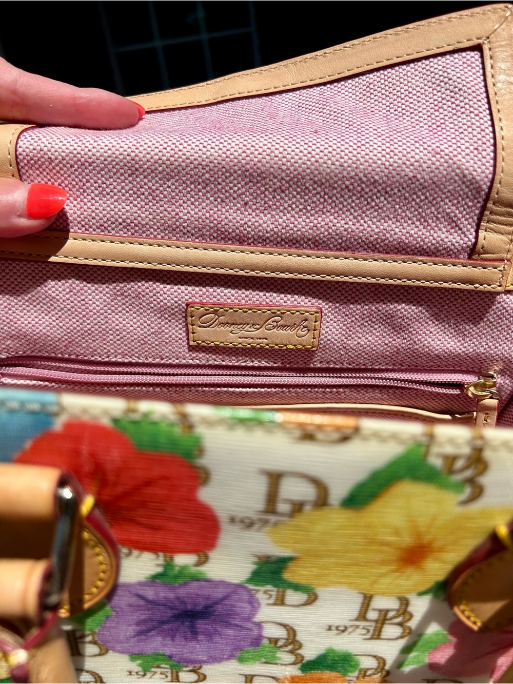 Dooney & Bourke DB 1975 Hibiscus Floral Janine Satchel & Wallet EUC - Picture 12 of 16
